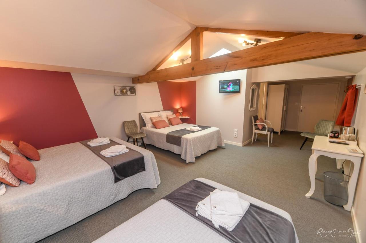 Domaine De La Courillere Bed & Breakfast Le Boupere ภายนอก รูปภาพ