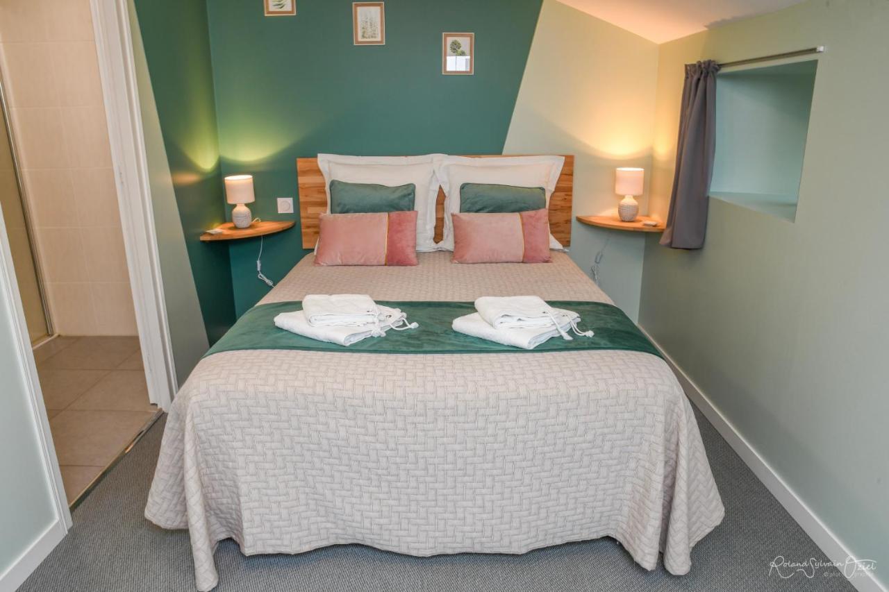 Domaine De La Courillere Bed & Breakfast Le Boupere ภายนอก รูปภาพ