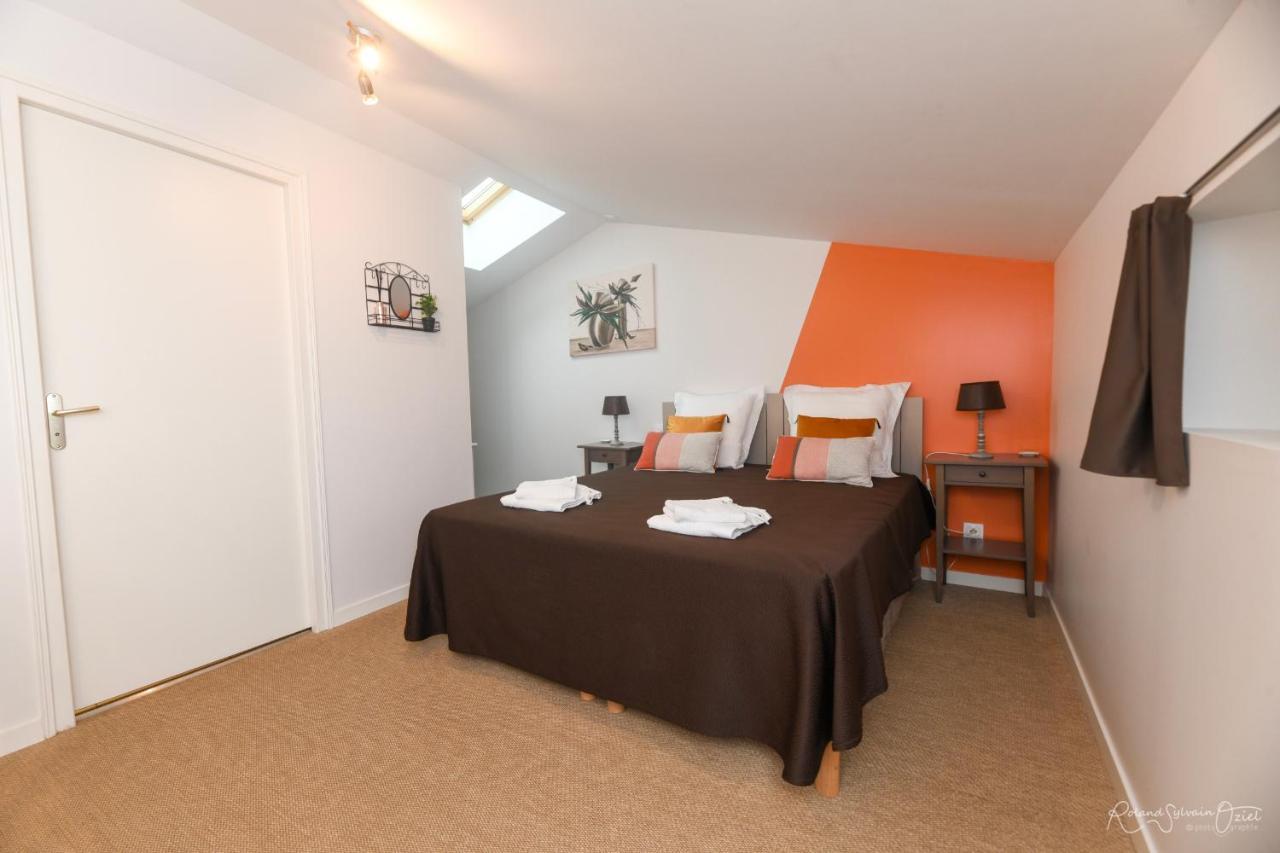 Domaine De La Courillere Bed & Breakfast Le Boupere ภายนอก รูปภาพ